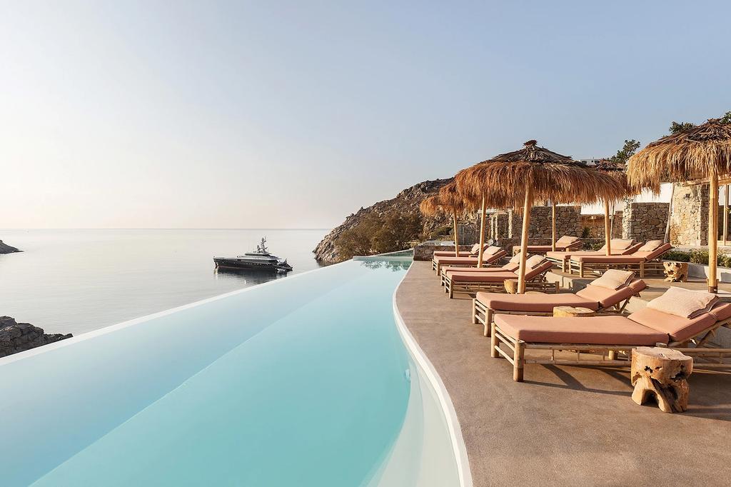 Infinity pool at The Wild Hotel by Interni