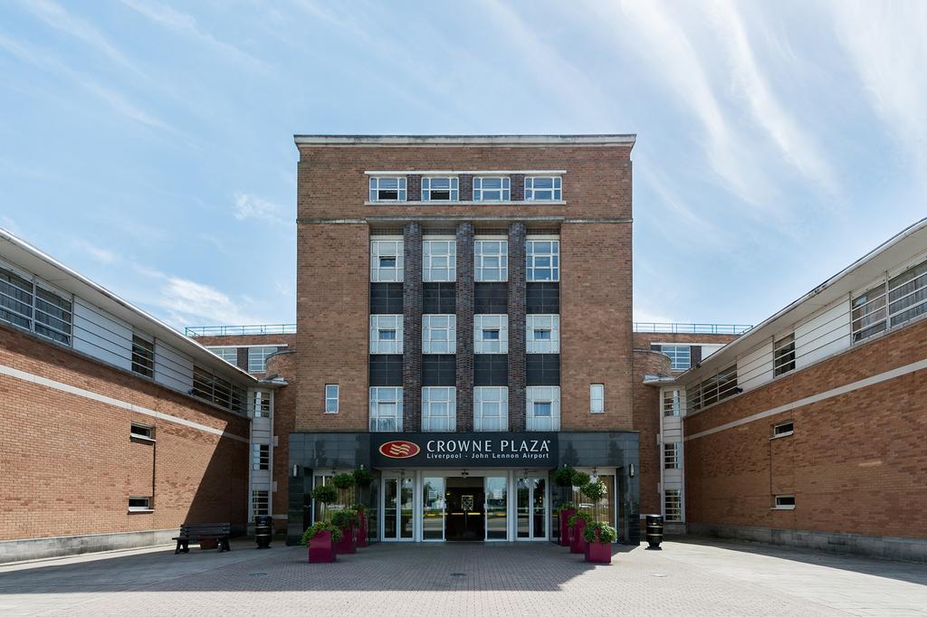 Crowne Plaza Liverpool John Lennon Airport with Art Deco architecture.