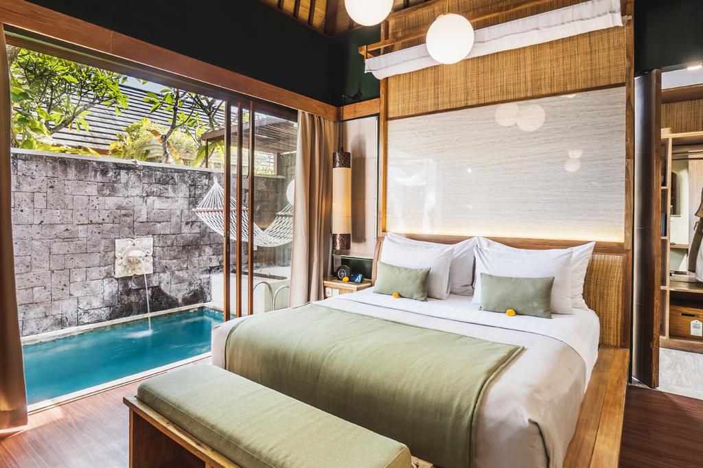 Luxurious Bali Ini Vie Villa with private pool and hammock in Legian.