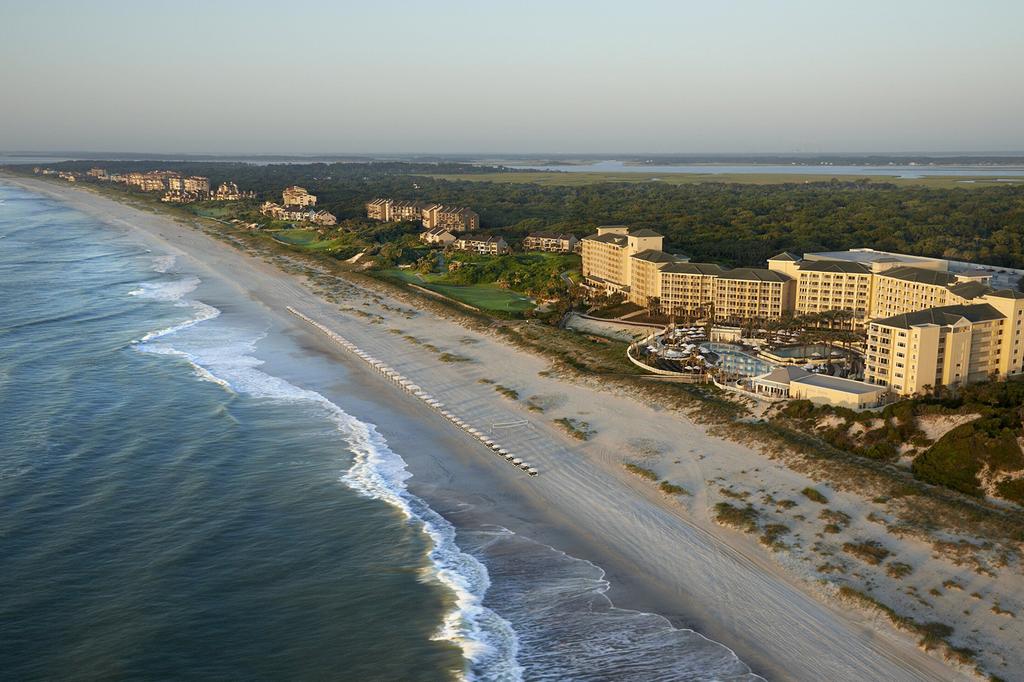 Aerial view of a beachfront resort on Amelia Island, Florida.