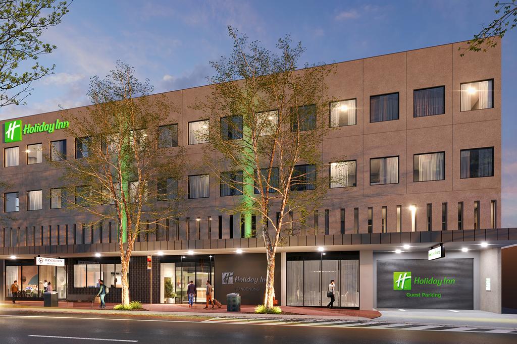 Exterior view of Holiday Inn Dandenong in Victoria's southeastern suburbs.