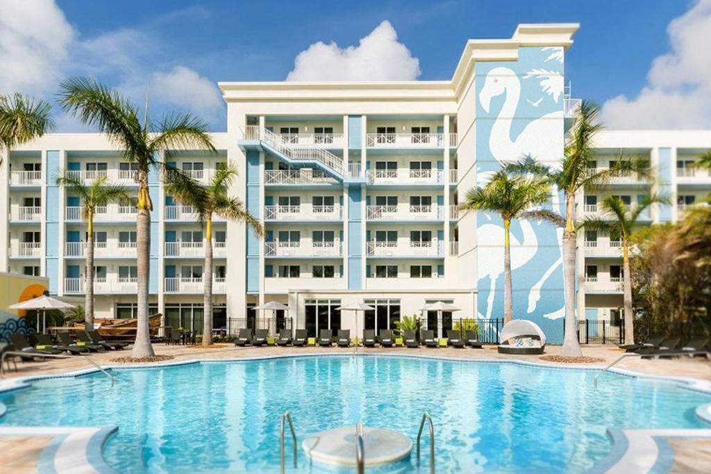 Pool at Blue Flamingo Resort Florida