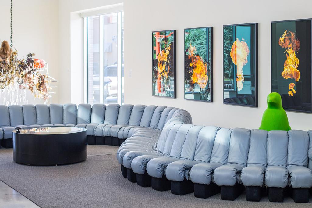 21c Museum Hotel Bentonville, lounge area, United States.