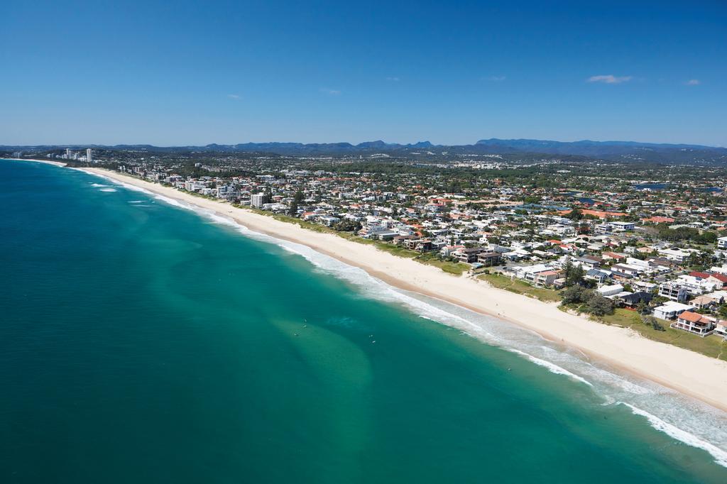 Mermaid Beach. Image Credit: Tourism and Events Queensland 