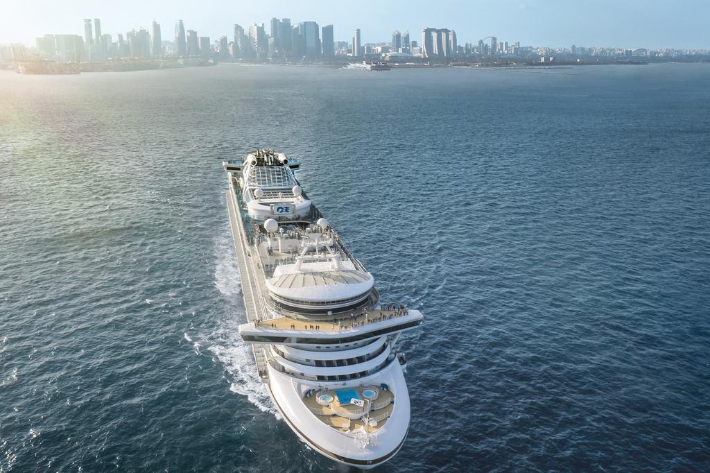 14-Night Fremantle Voyage on Sapphire Princess