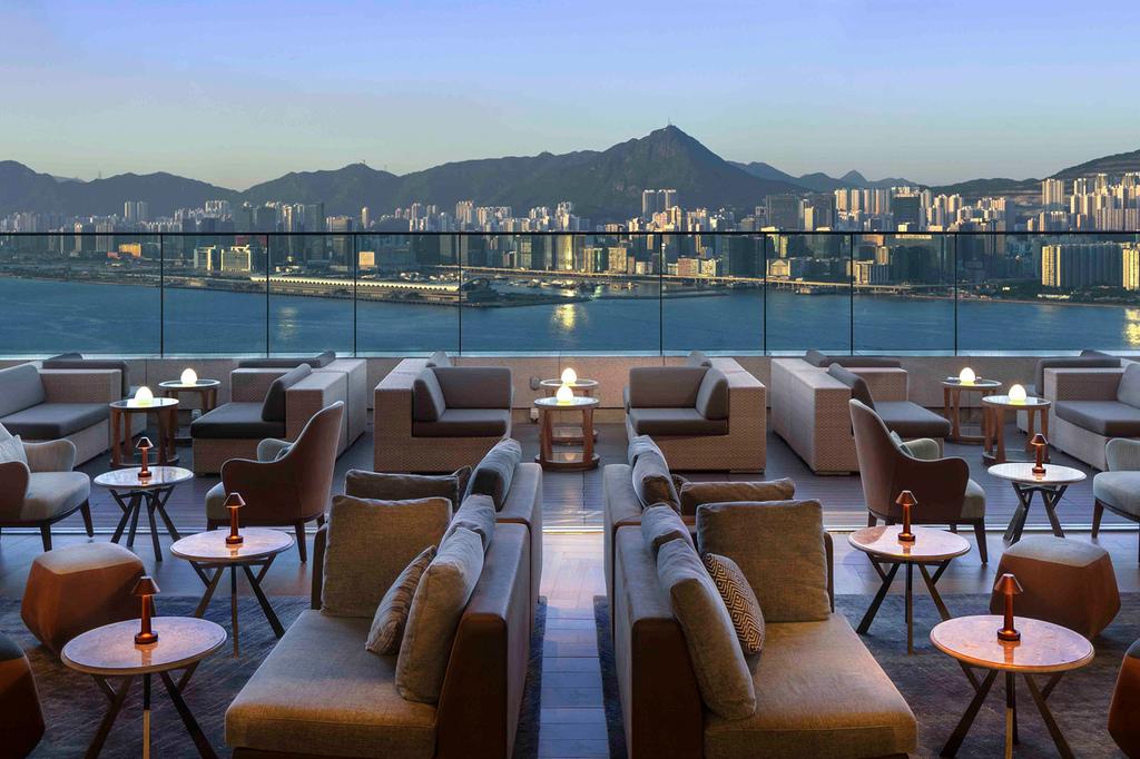Sugar Rooftop Bar at EAST Hong Kong 