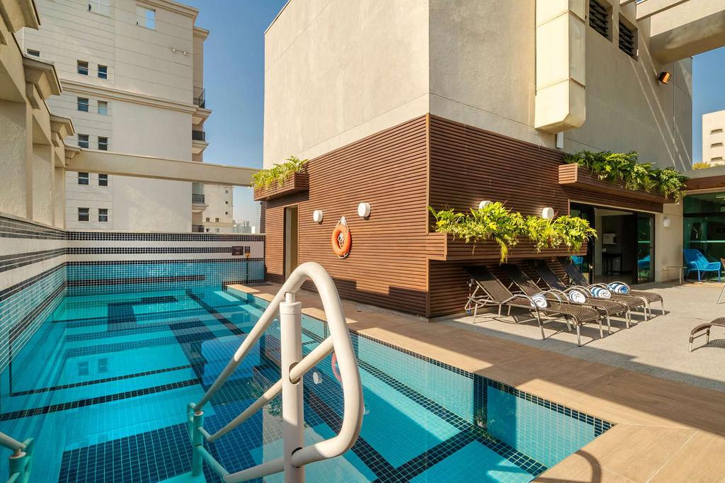 Pool at Novotel São Paulo Jardins
