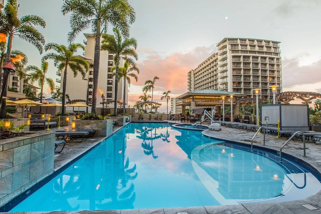 Pool at Embassy Suites by Hilton Waikiki Beach Walk
