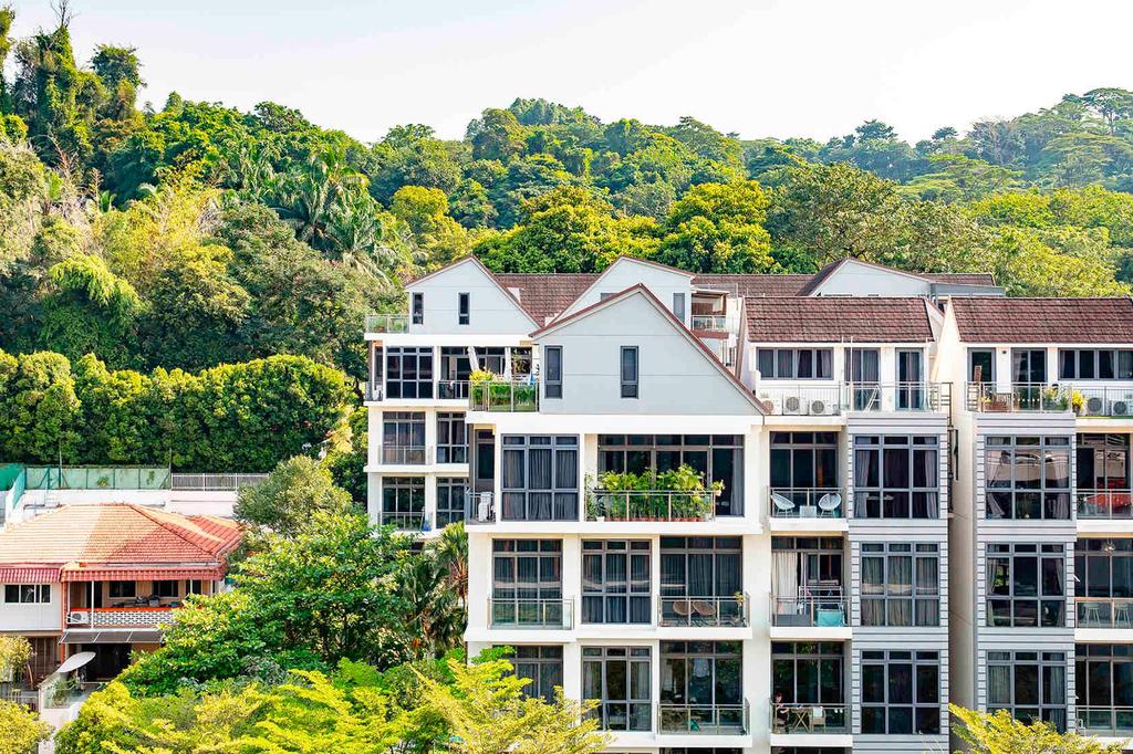 Contemporary retreat at Mount Faber surrounded by lush greenery.