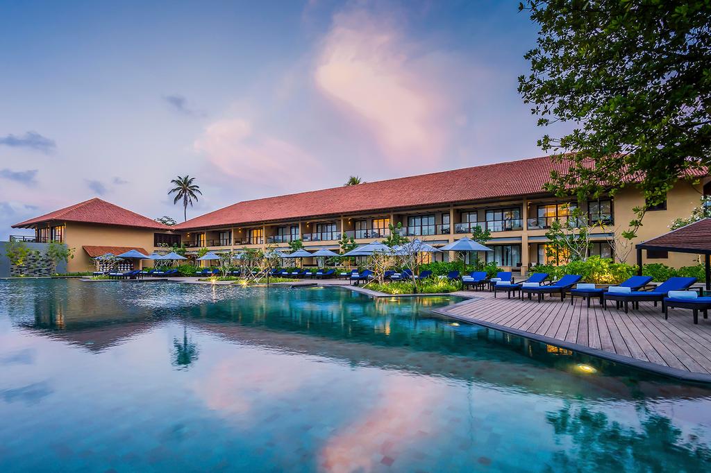 Pool at Anantara Kalutara Resort
