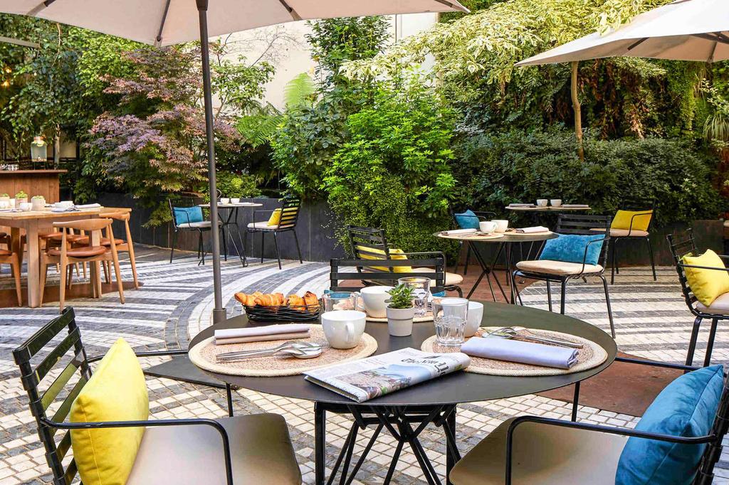 Le Jardin Privé at Novotel Paris Les Halles