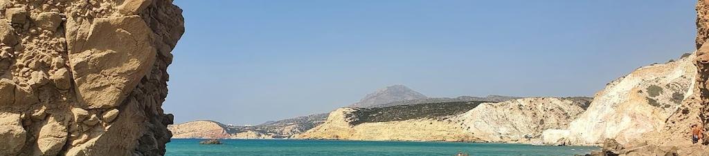 Luxury hotels in Milos