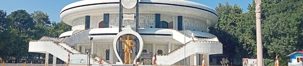 Luxury hotels in Indore District