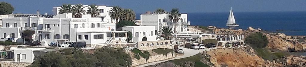 Luxury hotels in Paros