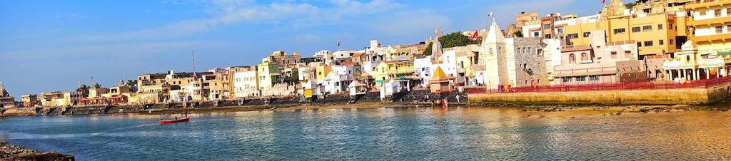 Luxury hotels in Dwarka