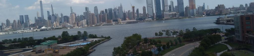 Luxury hotels in Weehawken