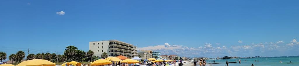 Luxury hotels in Madeira Beach