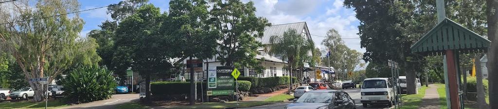 Luxury hotels in Canungra