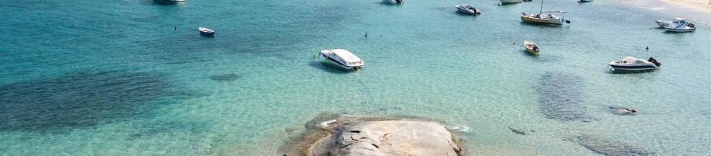 Luxury hotels in Agia Anna