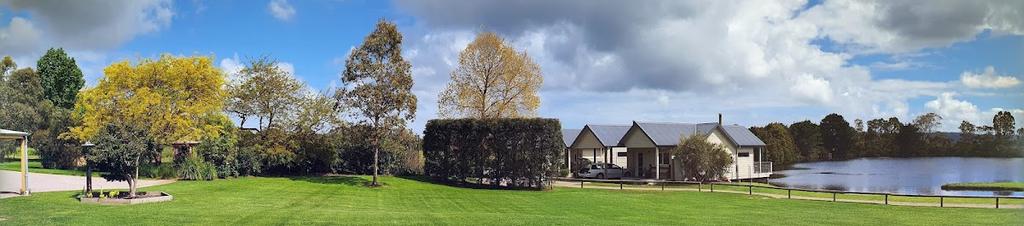 Luxury hotels in Red Hill