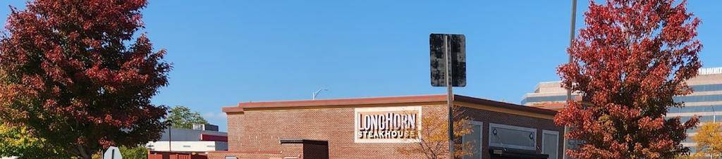 Luxury hotels in Schaumburg