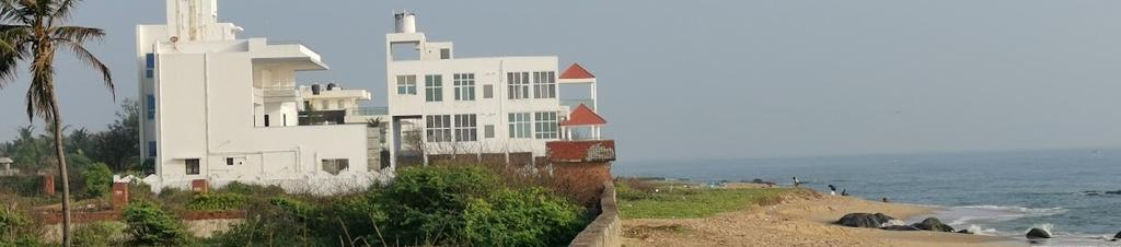 Luxury hotels in Kovalam