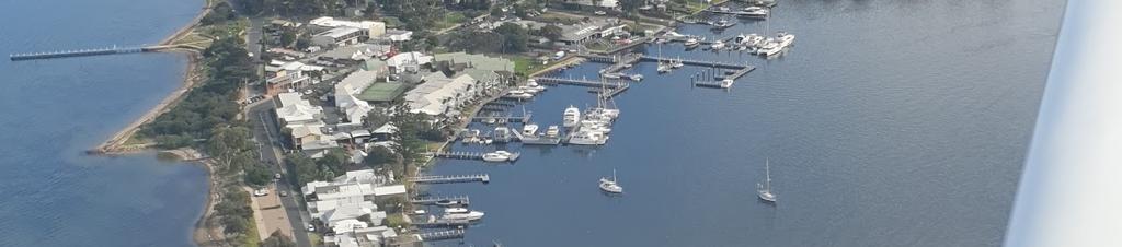 Luxury hotels in Metung