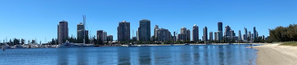 Luxury hotels in Main Beach