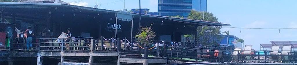 Luxury hotels in Makassar