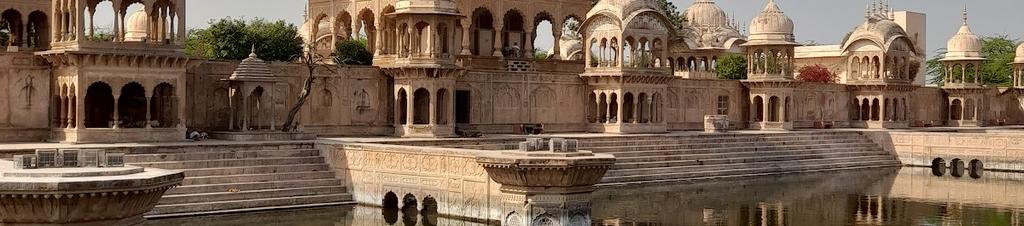 Luxury hotels in Vrindavan