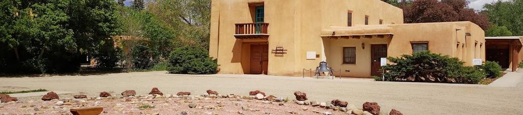 Luxury hotels in Taos