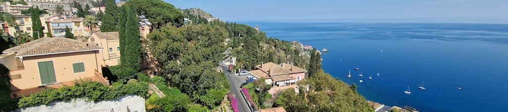 Luxury hotels in Taormina