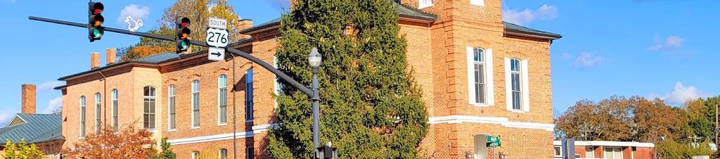 Luxury hotels in Transylvania County