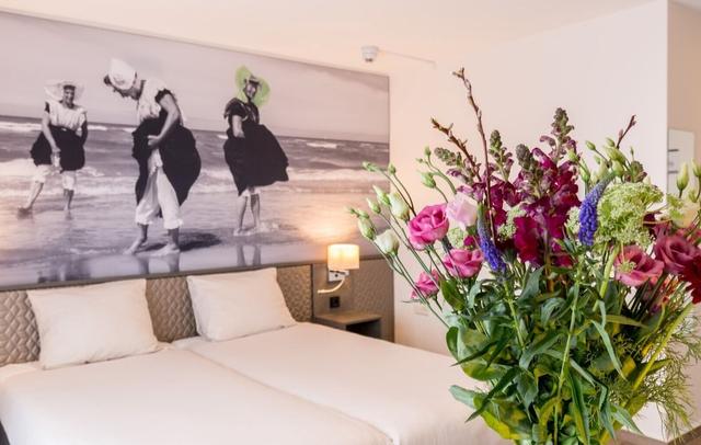 Strandhotel Bos en Duin