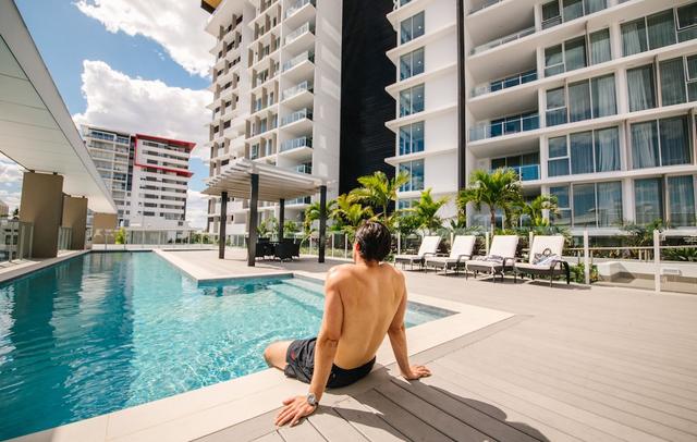 Empire Apartment Hotel