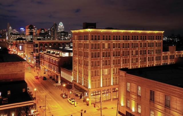 Hotel Covington Cincinnati Riverfront