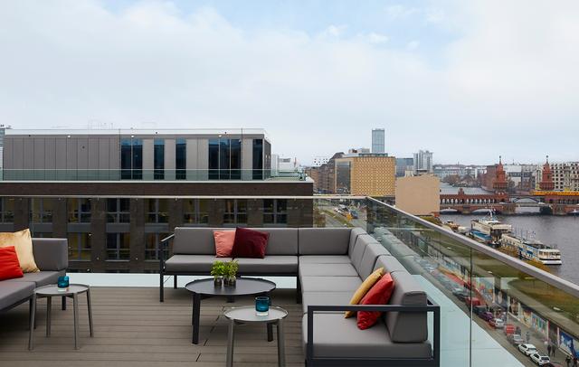 Hotel Indigo Berlin – East Side Gallery, an IHG Hotel