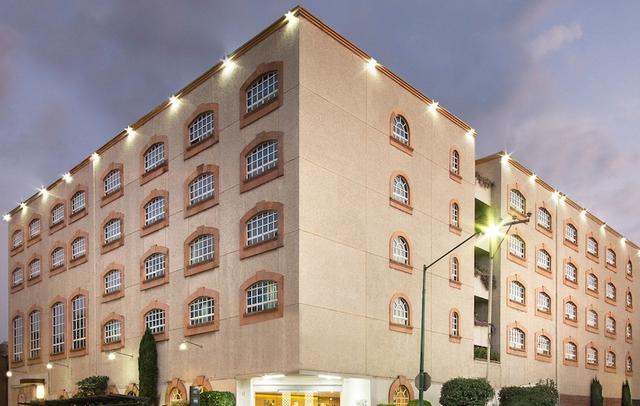 Hotel MX congreso CDMX, Trademark Collection by Wyndham