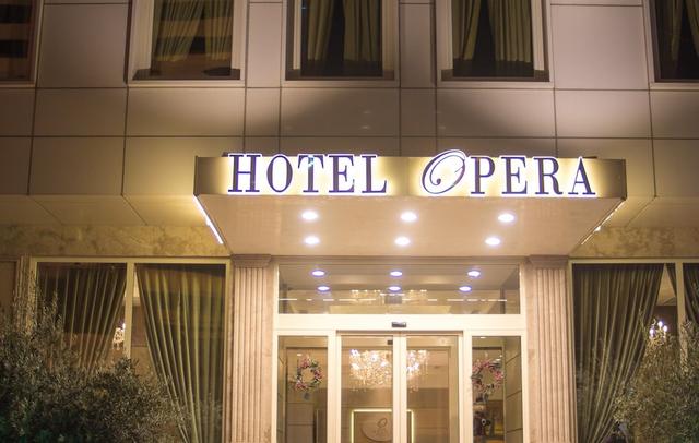 Hotel Opera
