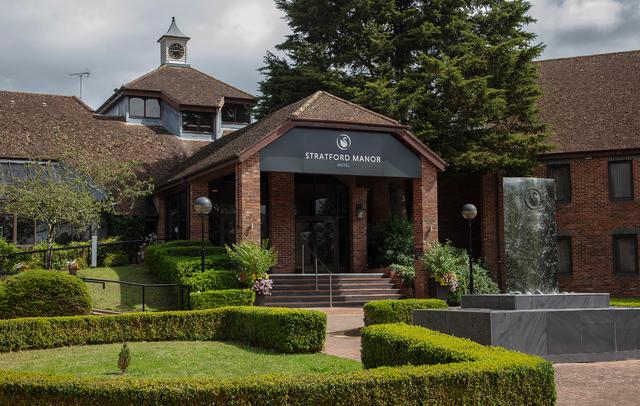 Stratford Manor