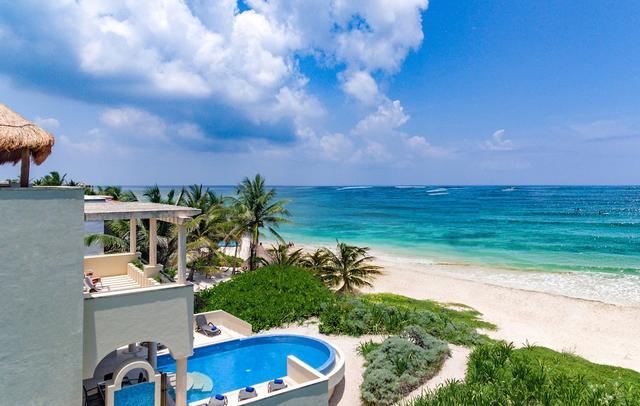 Ocean Front Private 3 Bedroom Villa in Akumal