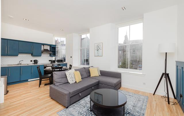 Central Old Town Apt. w/ Views of the Grassmarket