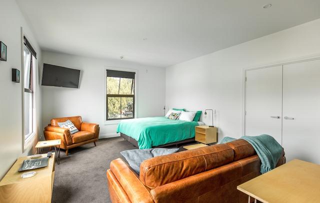 Provincial Apartment 1