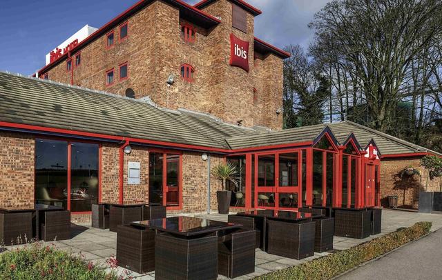 ibis London Luton Airport