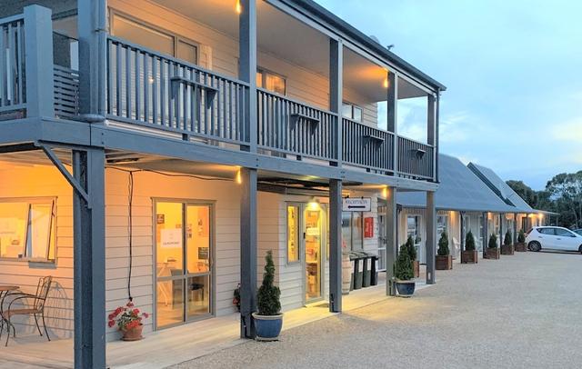 Collingwood Park Motel