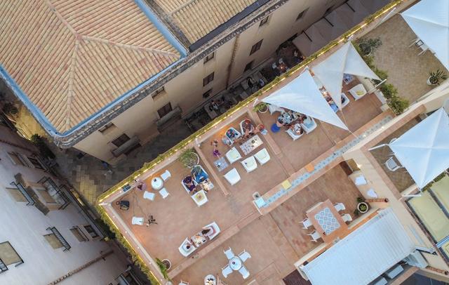 BADIA NUOVA Apart Hotel