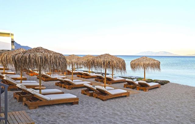 Cabana Blu Hotel & Suites