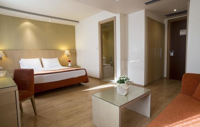 Davitel Tobacco Hotel