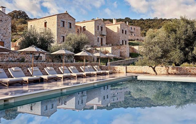 100 Rizes Seaside Resort - Small Luxury Hotels of The World