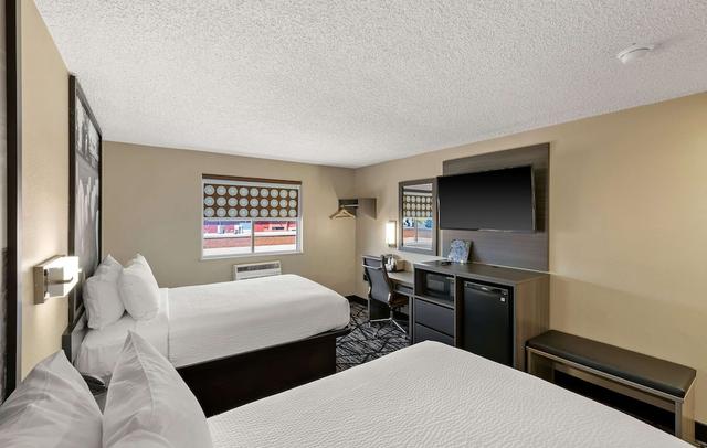 Super 8 by Wyndham Charlottesville